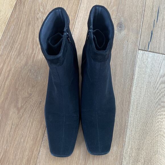 Stuart Weitzman Gore Tex Square Toe Booties 7.5 - Picture 2 of 11